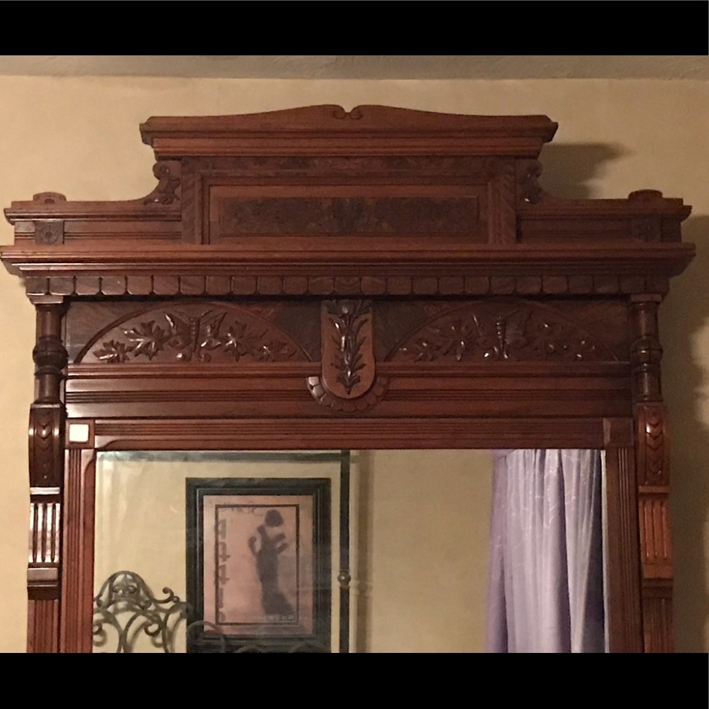 Meet your Posher, Rebecca